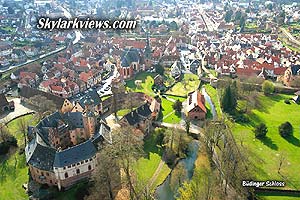 Buedinger Schloss, daytime