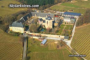 Schloss Vollrads in early spring